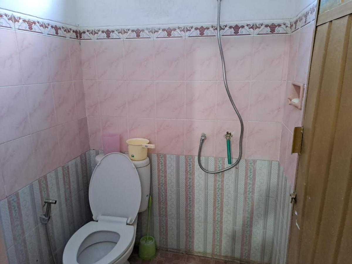Indo Homestay Malang Exterior foto